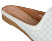 Dámske kožené vsuvky Olivia Shoes 14-607- 10711 - biele