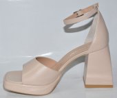 Dámske kožené sandálky Bizzarro 12008 - béžové
