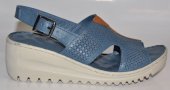 Dámske kožené sandálky 12037 - modré