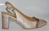 Dámske kožené sandálky 12070 - bronzové