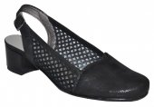 Dámske kožené sandálky 12072 - čierne